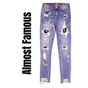 Almost Famous Mid Rise Distressed Sequin PatchSkinny Jeans –Size 0